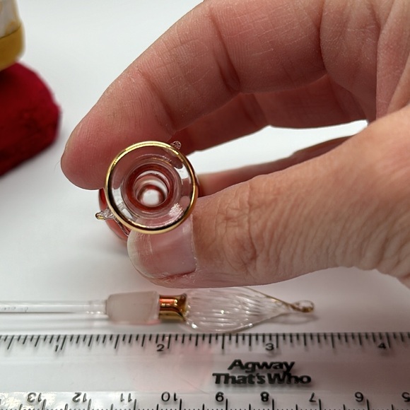 Beautiful Hand Blown Glass Perfume Bottles Made In Egypt. - Picture 7 of 10